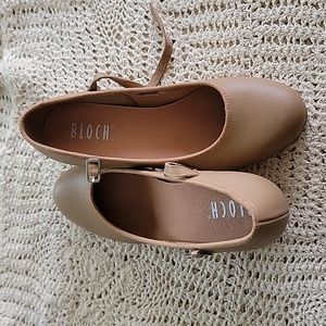 Bloch showstopper tap